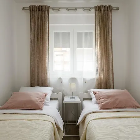 Apartment Kate Pula Extérieur photo
